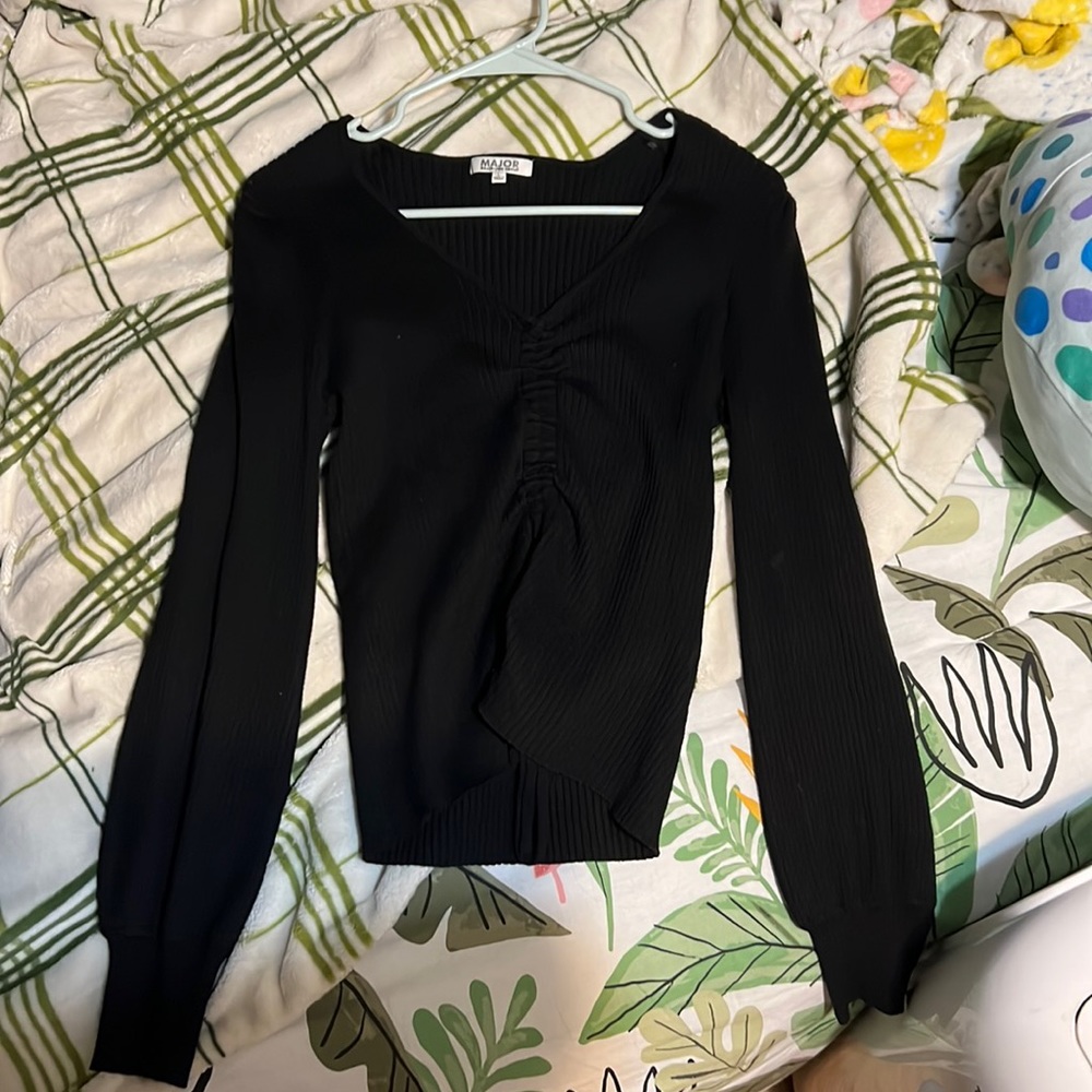 long black shirt, size L,